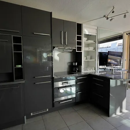 Riflesso - Héliopolis D 70 - Luxe - 2 Personnes Appartement Agde